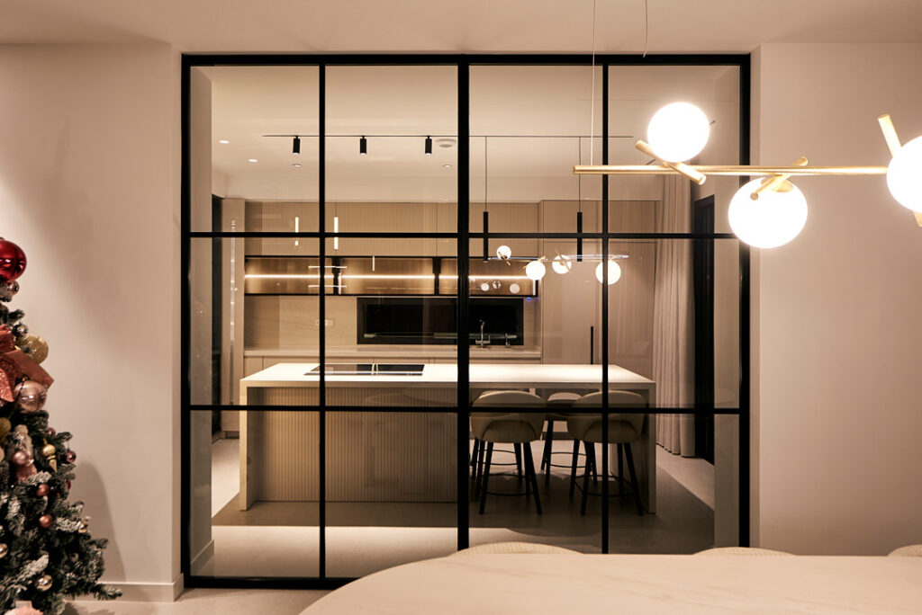 Diseño de interiores cocina fabricación cocina integral studio Malaga Marbella